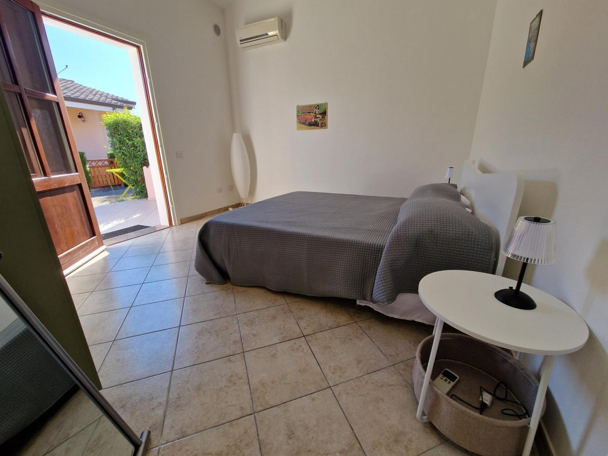 Casa Vacanza Mamaioa SantʼAnna Arresi Esterno foto